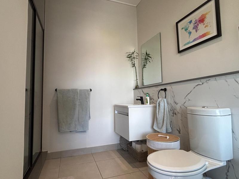 2 Bedroom Property for Sale in Sandown Western Cape